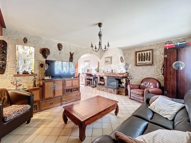 Maison à vendre 5 pièces de 89,68 m² à Éragny