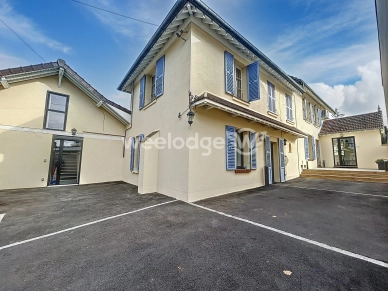 Maison à vendre 6 pièces de 169 m² à Éragny