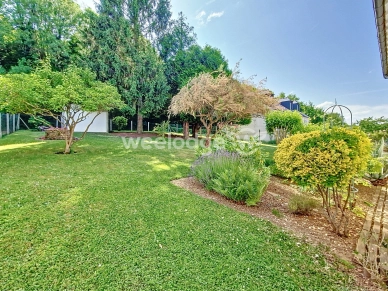 Maison à vendre 4 pièces de 70 m² à Jouy-le-Moutier