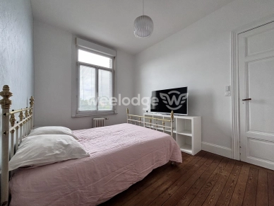 Maison à vendre 8 pièces de 286 m² à Feignies