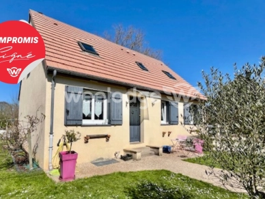 Maison à vendre 6 pièces de 106 m² à Gisors