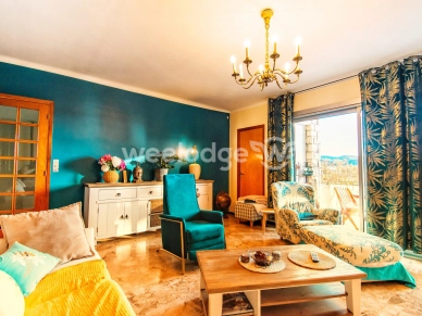 Maison à vendre 8 pièces de 195,99 m² à Gréoux-les-Bains