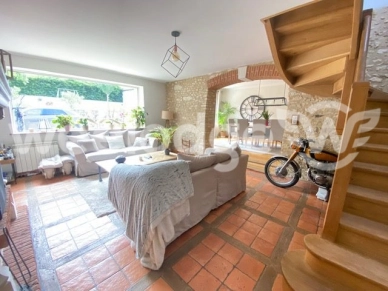 Maison vendu 8 pièces de 153 m² à Gisors
