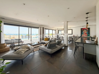 Maison à vendre 7 pièces de 318 m² à Istres