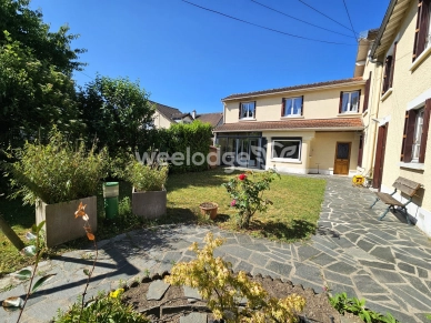 Maison à vendre 8 pièces de 149,31 m² à Conflans-Sainte-Honorine