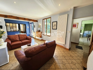 Maison à vendre 8 pièces de 149,31 m² à Conflans-Sainte-Honorine