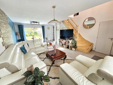 Maison à vendre 5 pièces de 93 m² à Conflans-Sainte-Honorine