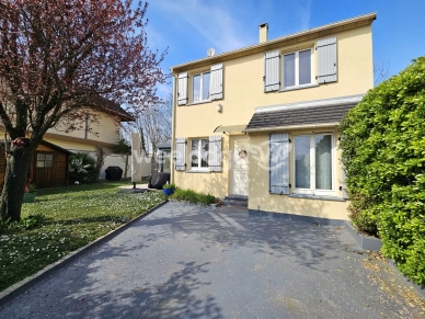 Maison à vendre 5 pièces de 117 m² à Conflans-Sainte-Honorine