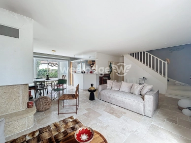 Maison à vendre 6 pièces de 110 m² à Conflans-Sainte-Honorine