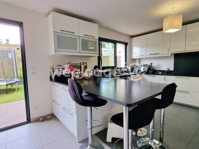 Maison à vendre 6 pièces de 154 m² à Bois-d'Arcy