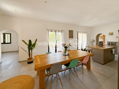 Maison à vendre 6 pièces de 138 m² à Mérindol