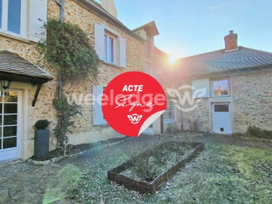 Maison vendu 8 pièces de 228 m² à Jouars-Pontchartrain
