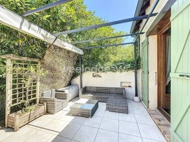 Maison à vendre 5 pièces de 136,44 m² à Sainte-Mesme