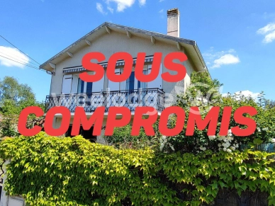 Maison à vendre 6 pièces de 153,85 m² à Angoulême