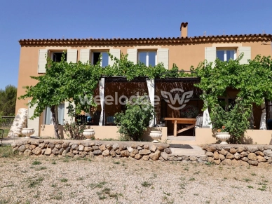 Maison à vendre 4 pièces de 143 m² à Auriol