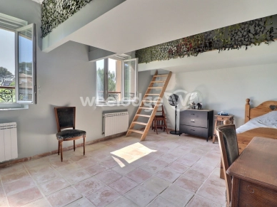 Maison à vendre 4 pièces de 143 m² à Auriol