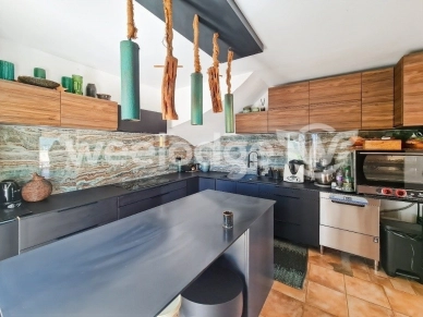 Maison à vendre 9 pièces de 316 m² à Gréoux-les-Bains