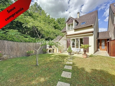Maison à vendre 4 pièces de 80 m² à Jouy-le-Moutier