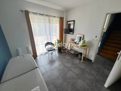 Maison à vendre 4 pièces de 100 m² à Châteauneuf-les-Martigues