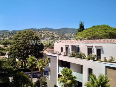 Appartement à vendre 4 pièces de 84 m² à Mandelieu-la-Napoule