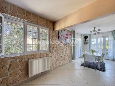 Maison à vendre 5 pièces de 113 m² à Chanteloup-les-Vignes