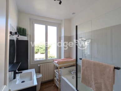 Maison à vendre 5 pièces de 145 m² à Conflans-Sainte-Honorine