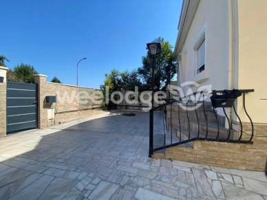 Maison à vendre 5 pièces de 135 m² à Bezons