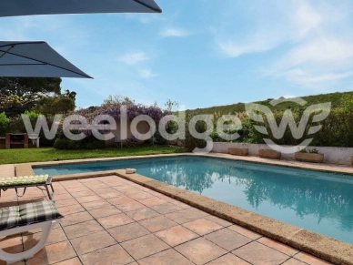 Maison à vendre 6 pièces de 135 m² à Peyrolles-en-Provence
