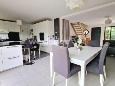Maison à vendre 6 pièces de 154 m² à Bois-d'Arcy