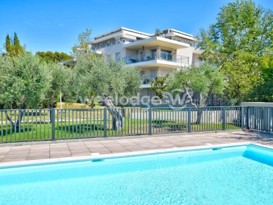 Appartement à vendre 4 pièces de 93 m² à Le Cannet