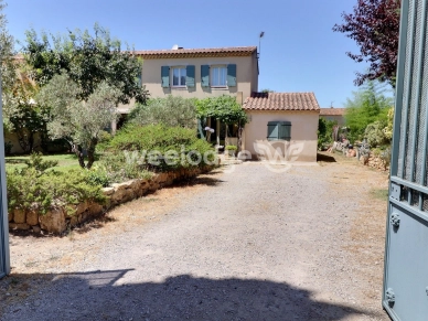 Maison à vendre 5 pièces de 135 m² à Saint-Chamas