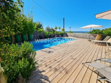 Maison à vendre 9 pièces de 278 m² à Villeneuve