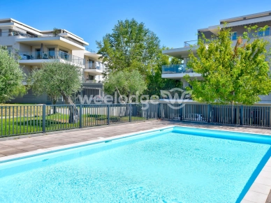 Appartement à vendre 4 pièces de 93 m² à Le Cannet
