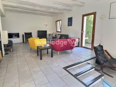 Maison à vendre 4 pièces de 160 m² à Jouques
