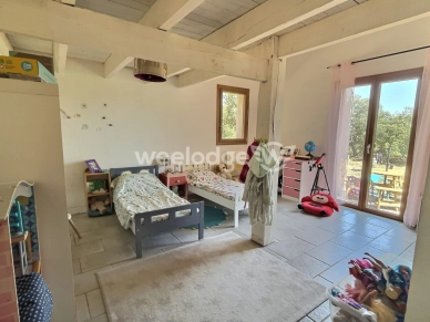 Maison à vendre 4 pièces de 160 m² à Jouques