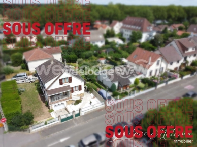 Maison vendu 5 pièces de 108 m² à Trappes