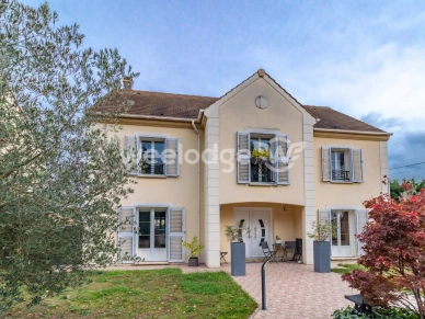 Maison à vendre 7 pièces de 170 m² à Boissy-l'Aillerie