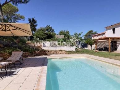 Maison à vendre 5 pièces de 141,42 m² à Peynier