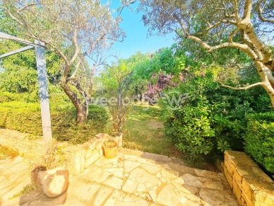 Maison à vendre 7 pièces de 148,17 m² à Manosque