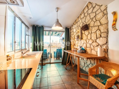 Maison à vendre 8 pièces de 195,99 m² à Gréoux-les-Bains