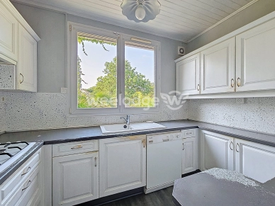 Maison à vendre 6 pièces de 81,18 m² à Éragny