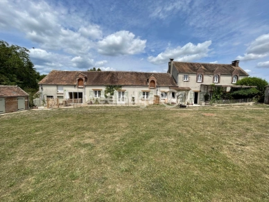 Maison à vendre 9 pièces de 260 m² à Villemer