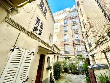Appartement à vendre 2 pièces de 23,07 m² à Paris