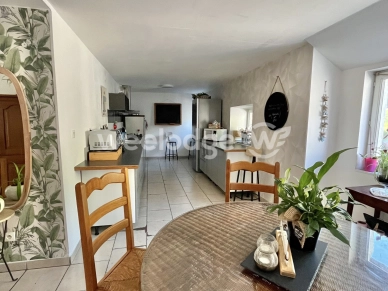 Maison à vendre 5 pièces de 98,62 m² à Flaumont-Waudrechies