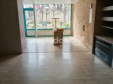 Maison à vendre 2 pièces de 90 m² à Saint-Gaultier