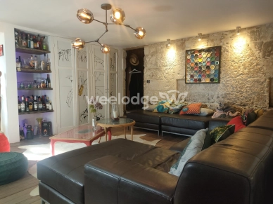 Maison à vendre 7 pièces de 354 m² à Saint-Rémy-de-Provence