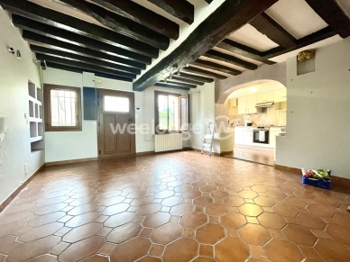 Maison à vendre 5 pièces de 106 m² à Jouy-le-Moutier