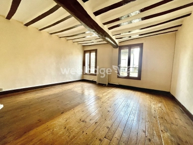 Maison à vendre 5 pièces de 106 m² à Jouy-le-Moutier