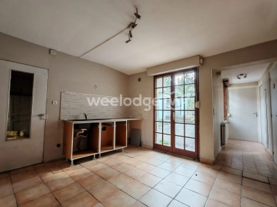 Maison à vendre 4 pièces de 90 m² à Cauchy-à-la-Tour