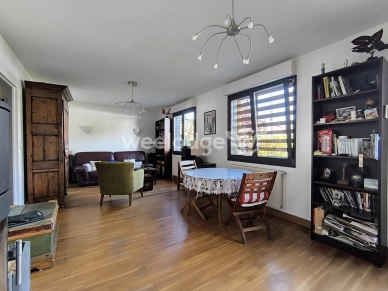 Maison à vendre 7 pièces de 180,03 m² à Conflans-Sainte-Honorine